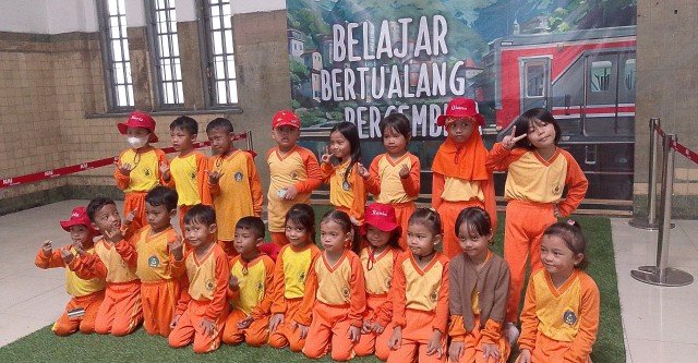 BKB PAUD Edelweis Nagrak Kunjungi Museum Fatahillah