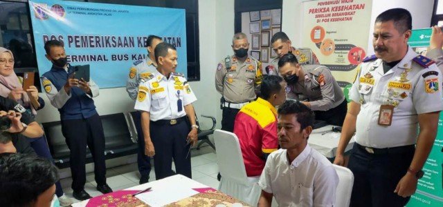 Posko Kesehatan Mudik Lebaran 2025 di Terminal Kalideres Hingga 11 April