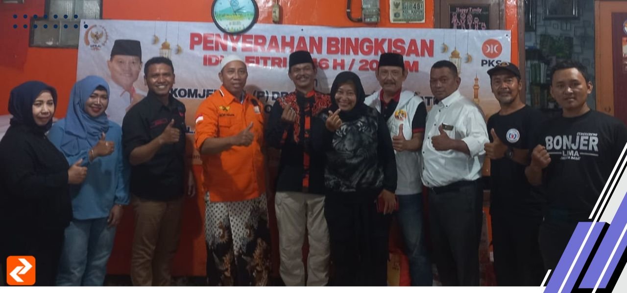 Relawan Adang Daradjatun Bagikan Bingkisan Lebaran, Bob Hasan : Sebagai Bentuk Syukur kepada Allah SWT