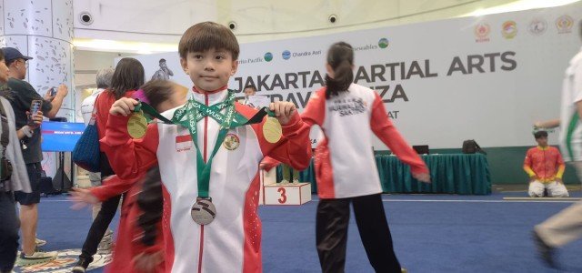Reyhans Clementrich Houston, Merebut 2 Emas dan 1 Perak di JMAE 2025