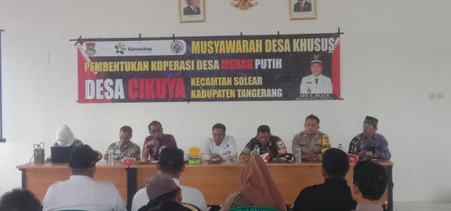 Musyawarah Desa Khusus Pembentukan Koperasi Merah Putih Desa Cikuya