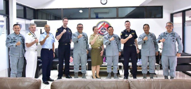 Kepala Bakamla RI Terima Kunjungan Kehormatan Commander Indo-Pacific Endeavour 2025