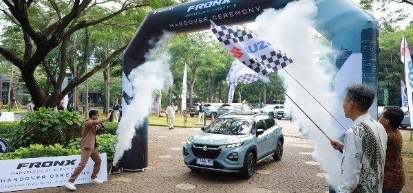 Suzuki Fronx Diserahkan Secara Resmi kepada 55 Konsumen Perdana