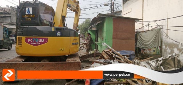 Penertiban Warung di Kawasan Pergudangan Dadap, Pedagang Terpaksa Meninggalkan Tempat Berjualan