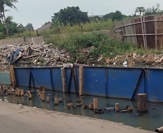 Sungai Perbatasan Dipatok untuk Proyek Jembatan? Warga: Walikota Harus Turun Tangan!