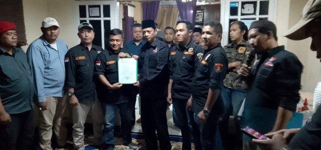 SK PAC Grib Jaya Kembangan Diserahkan, Kiki Ajak Bergandeng Tangan Bangun Daerah