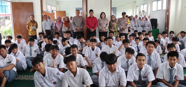 Police Goes To School, Polres Jakbar Tanamkan Nilai Kamtibmas kepada Pelajar SMK Kebon Jeruk