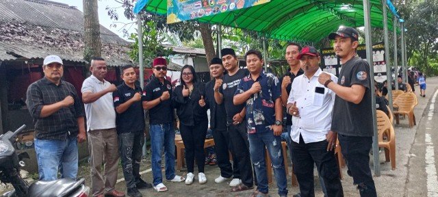 Rajawali Tangerang Gelar Berbagi Takjil, Semarakkan Kebersamaan di Kampung 3 Raksa