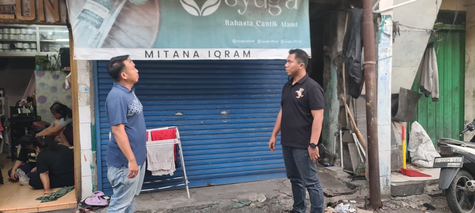 Tindaklanjuti Aduan Warga, Satresnarkoba Jakbar Sisir Peredaran Obat Daftar G