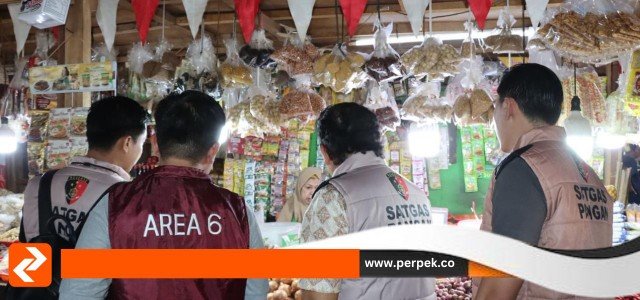 Satgas Saber Pangan Polres Jakbar Turun ke Pasar Tomang Barat, Awasi Harga dan Ketersediaan Pangan