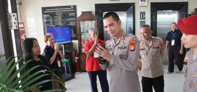 Pastikan Ibadah Paskah Aman, Wakapolres Jakbar Tinjau Gereja di Tamansari