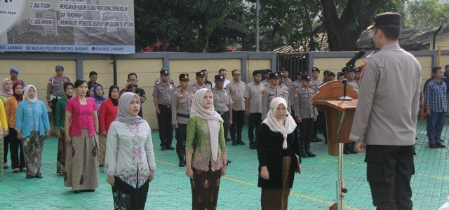 Wakapolres Metro Jakbar Akbp Rezi Dharmawan Pimpin Apel, Ingatkan Anggota Tetap Humanis dan Profesional