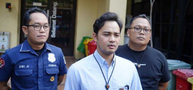 Tukang Sablon Diciduk Polisi Usai Curi Minyak Goreng di Warung Kelontong Tambora
