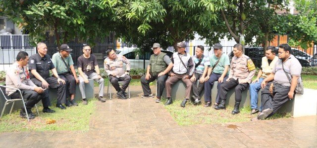 Jaga Jakarta On The Spot, Warga Duri Kepa Diajak Waspadai Curanmor dan Tawuran