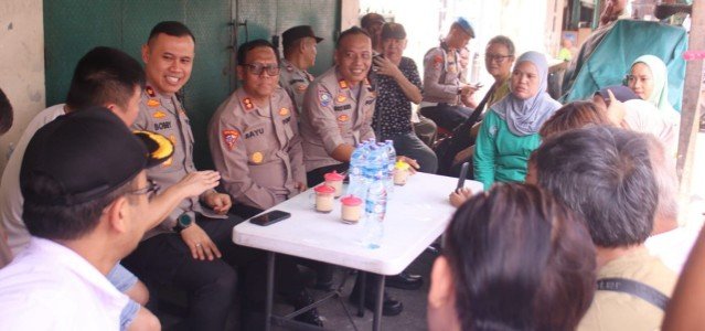 Polres Jakbar dan Polsek Tamansari Dengarkan Aspirasi Warga Lewat Program Jaga Jakarta+ Jayakarta On The Spot