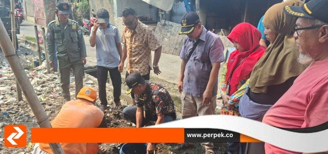 Lurah Semanan Himbau Warga untuk Pilah Sampah dari Sumbernya